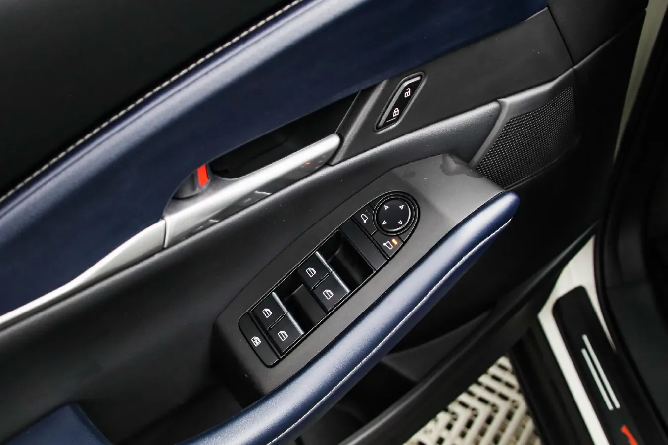 2022 Mazda CX-30 2.0L 158HP L4 6AT,autocango,china used car exporter,china ev exporter,chinese used car exporter,chinese used ev exporter