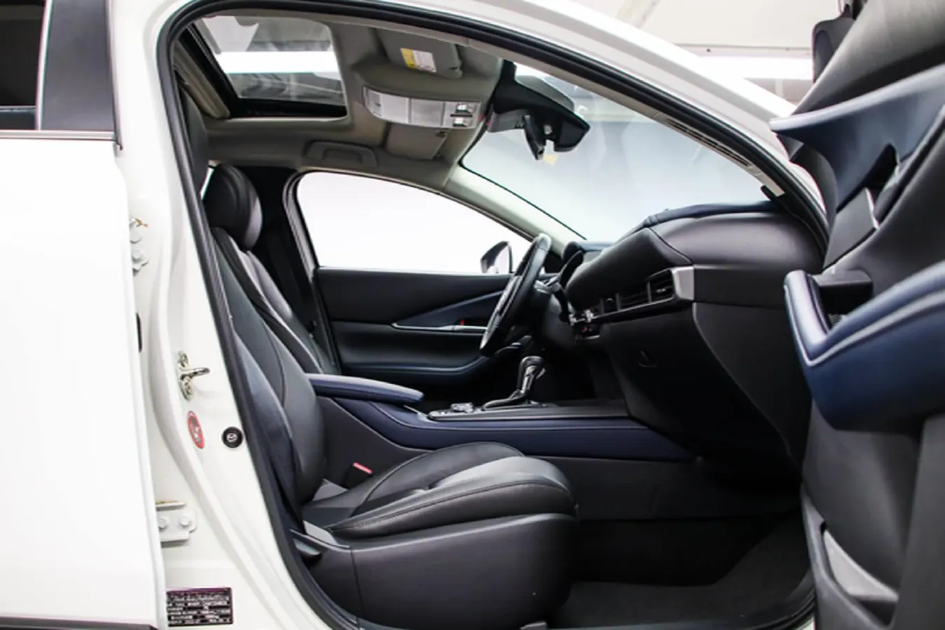 2022 Mazda CX-30 2.0L 158HP L4 6AT,autocango,china used car exporter,china ev exporter,chinese used car exporter,chinese used ev exporter