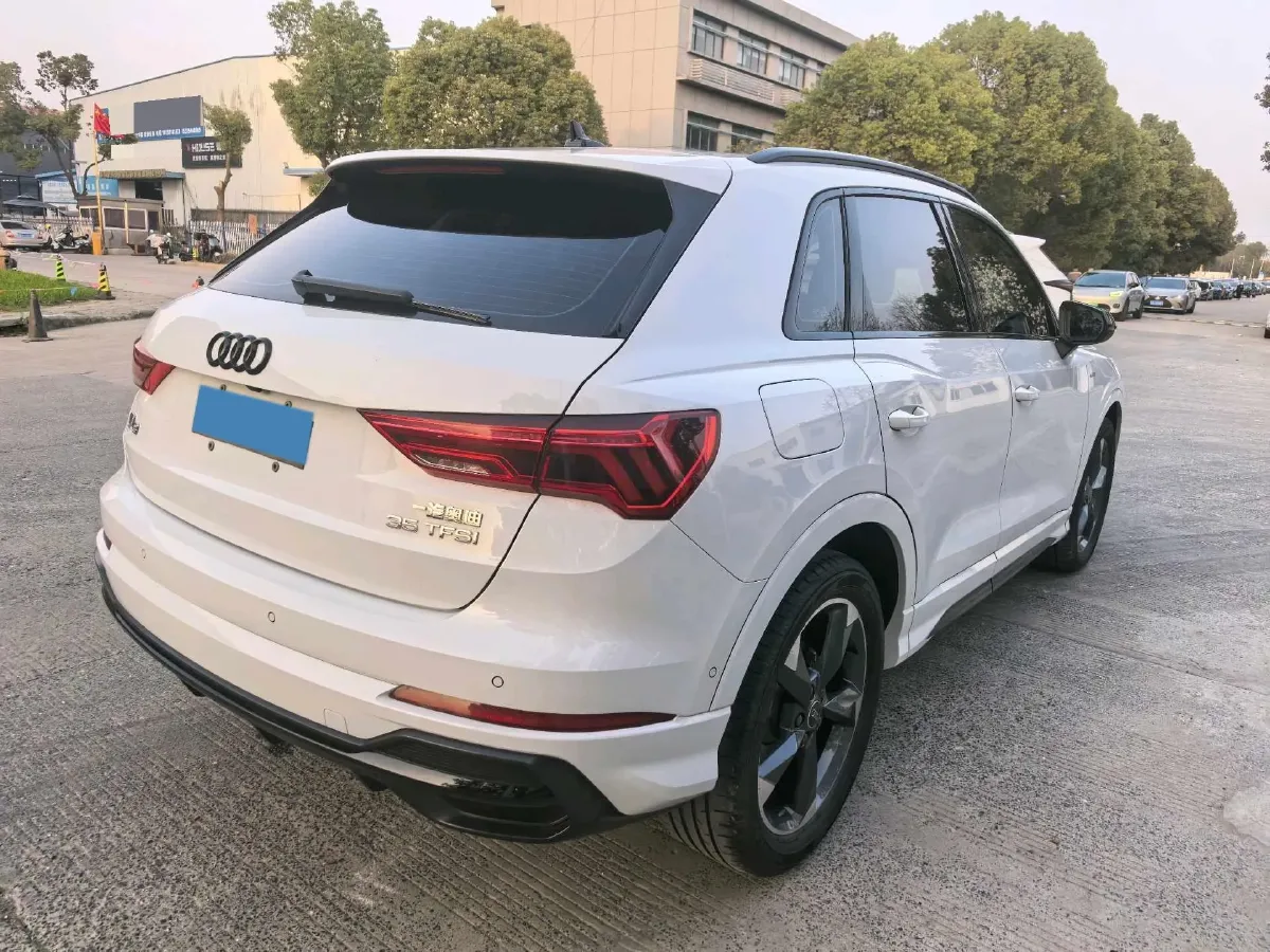 2023 Audi Q3 1.4T 150HP L4 7DCT,autocango,china used car exporter,china ev exporter,chinese used car exporter,chinese used ev exporter