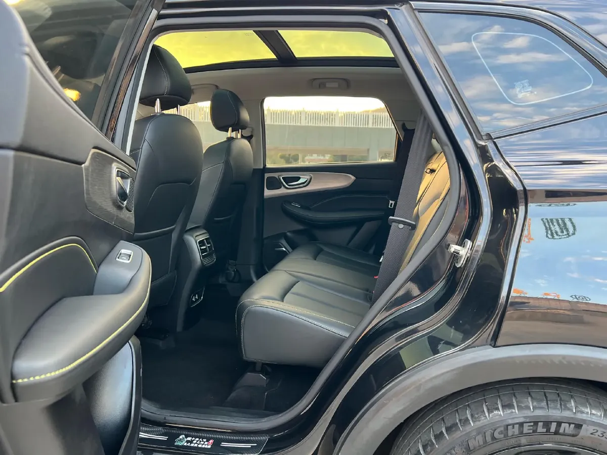 2020 Roewe RX5 1.5T 173HP L4 7DCT,autocango,china used car exporter,china ev exporter,chinese used car exporter,chinese used ev exporter