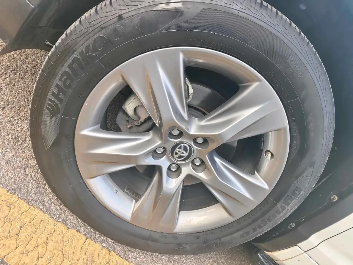 2018 Toyota Highlander 2.0T 220HP L4 6AT,autocango,china used car exporter,china ev exporter,chinese used car exporter,chinese used ev exporter