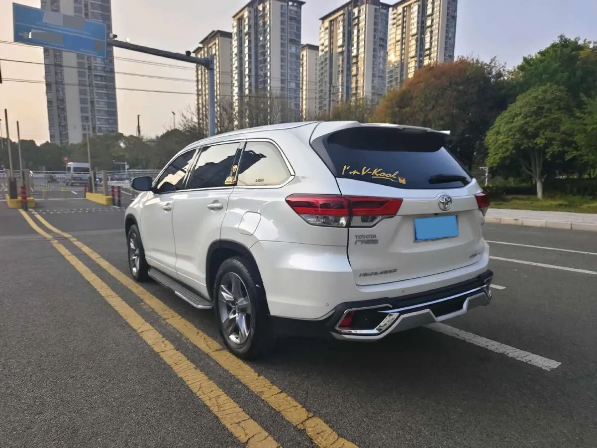 2018 Toyota Highlander 2.0T 220HP L4 6AT,autocango,china used car exporter,china ev exporter,chinese used car exporter,chinese used ev exporter