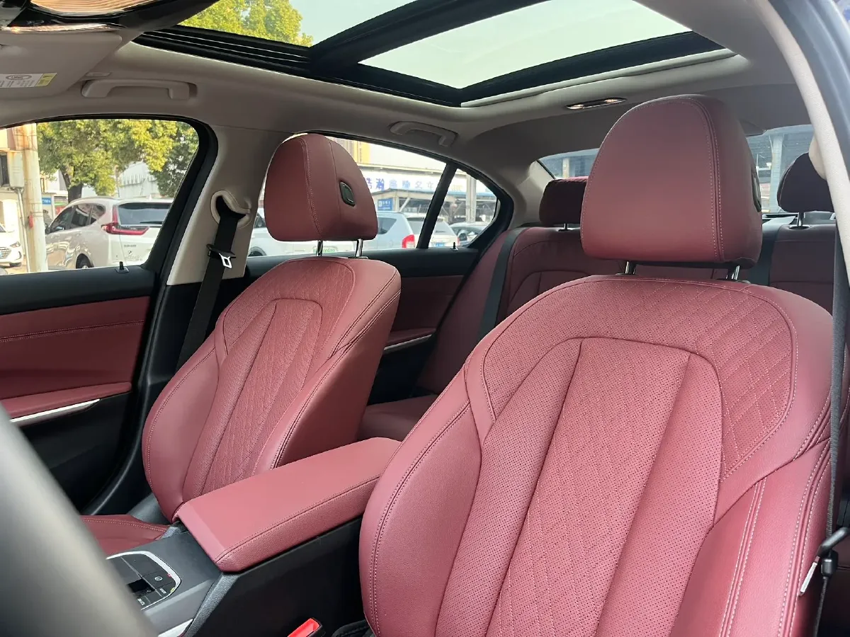 2025 BMW i3 BEV 70KWH,autocango,china used car exporter,china ev exporter,chinese used car exporter,chinese used ev exporter