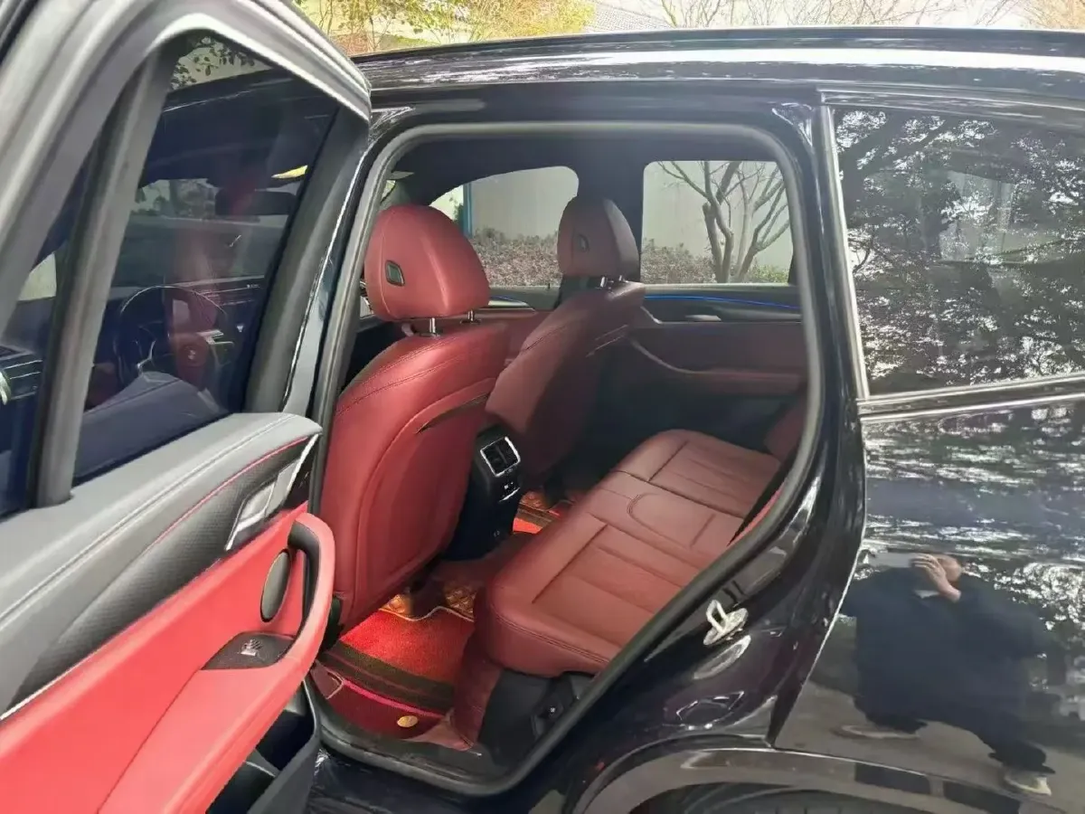 2022 BMW X3 2.0T 252HP L4 8AT,autocango,china used car exporter,china ev exporter,chinese used car exporter,chinese used ev exporter