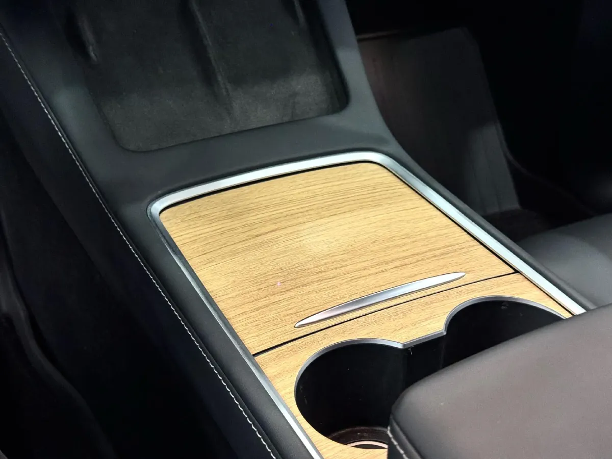 2021 Tesla Model Y BEV 60KWH,autocango,china used car exporter,china ev exporter,chinese used car exporter,chinese used ev exporter