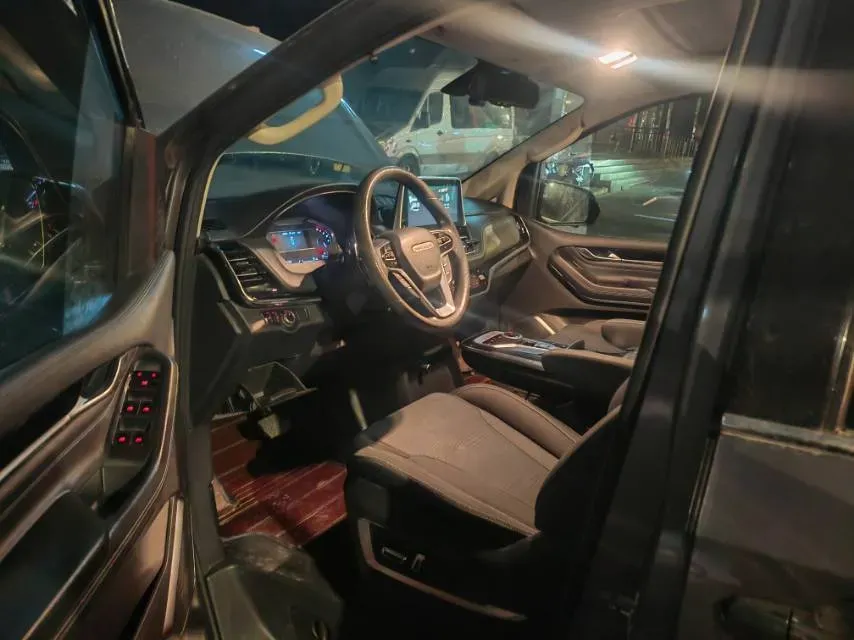 2020 MAXUS G20 2.0T 224HP L4 8AT,autocango,china used car exporter,china ev exporter,chinese used car exporter,chinese used ev exporter