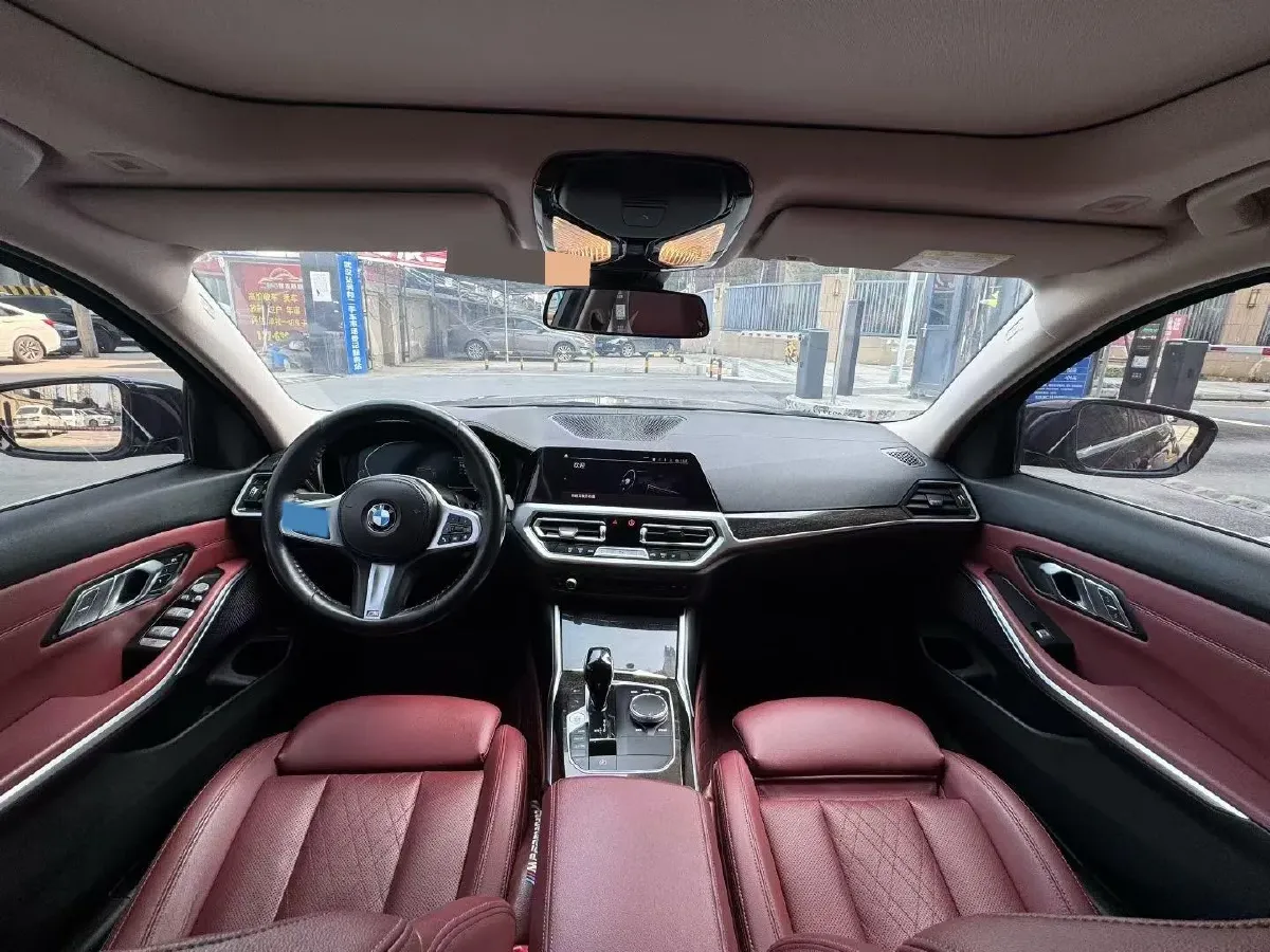 2022 BMW 3 Series 2.0T 184HP L4 8AT,autocango,china used car exporter,china ev exporter,chinese used car exporter,chinese used ev exporter