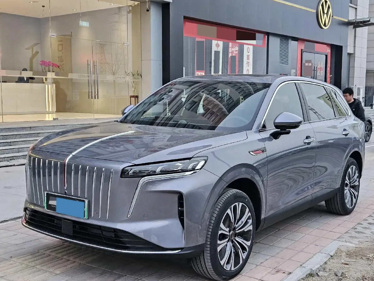 2026 HongQi HS6 PHEV 1.5T 150HP L4 1DHT PHEV,autocango,china used car exporter,china ev exporter,chinese used car exporter,chinese used ev exporter