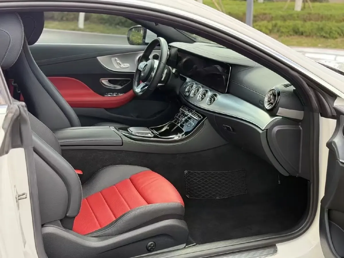 2020 Mercedes-Benz E Class 1.5T 184HP L4 9AT,autocango,china used car exporter,china ev exporter,chinese used car exporter,chinese used ev exporter