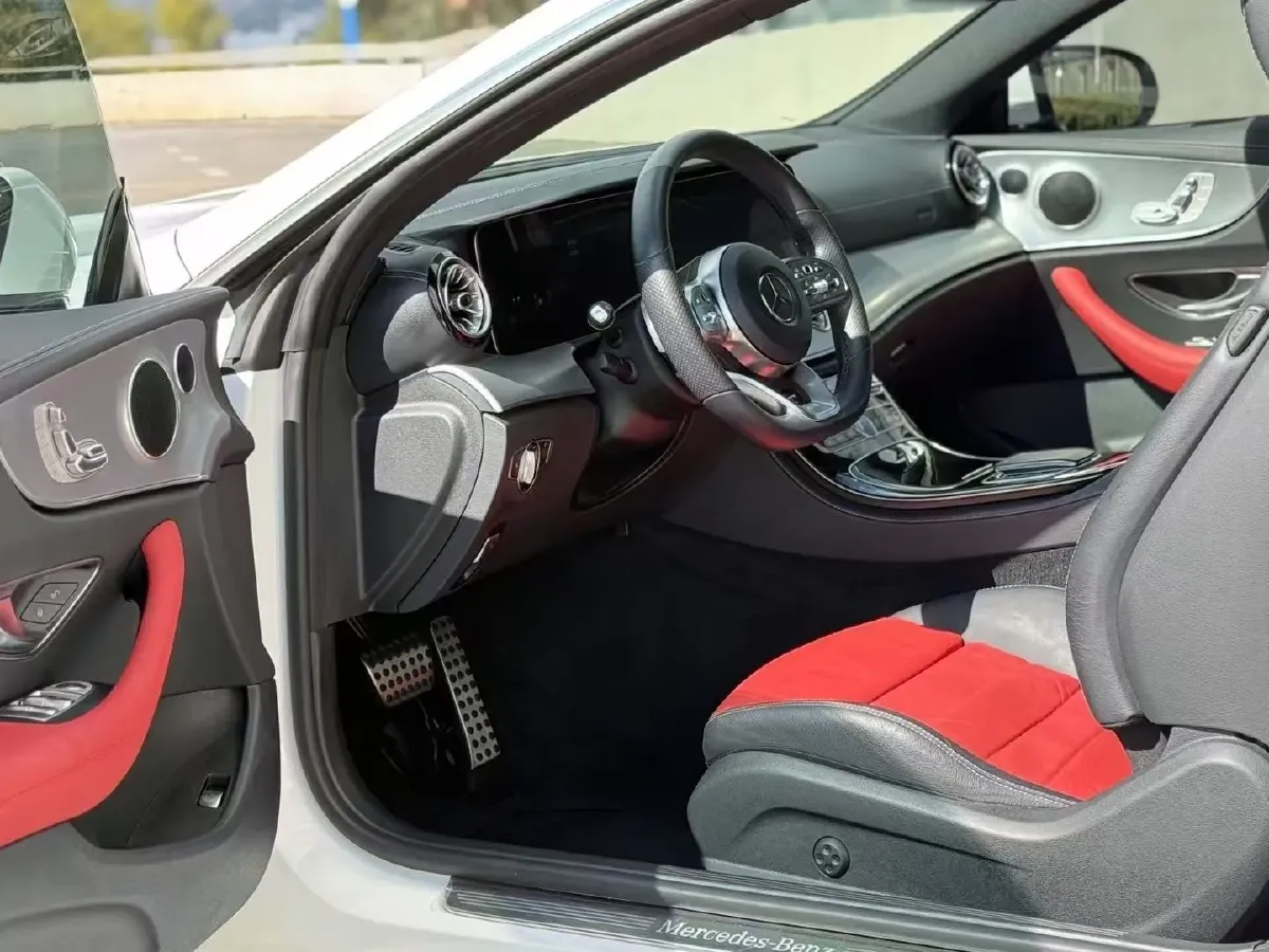 2020 Mercedes-Benz E Class 1.5T 184HP L4 9AT,autocango,china used car exporter,china ev exporter,chinese used car exporter,chinese used ev exporter