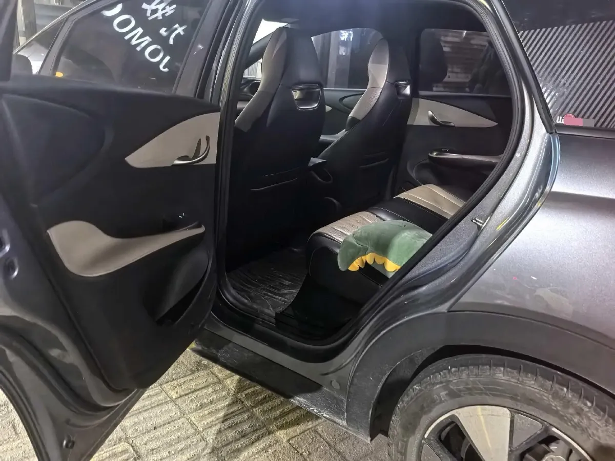 2023 BYD Dolphin BEV 44.928KWH,autocango,china used car exporter,china ev exporter,chinese used car exporter,chinese used ev exporter