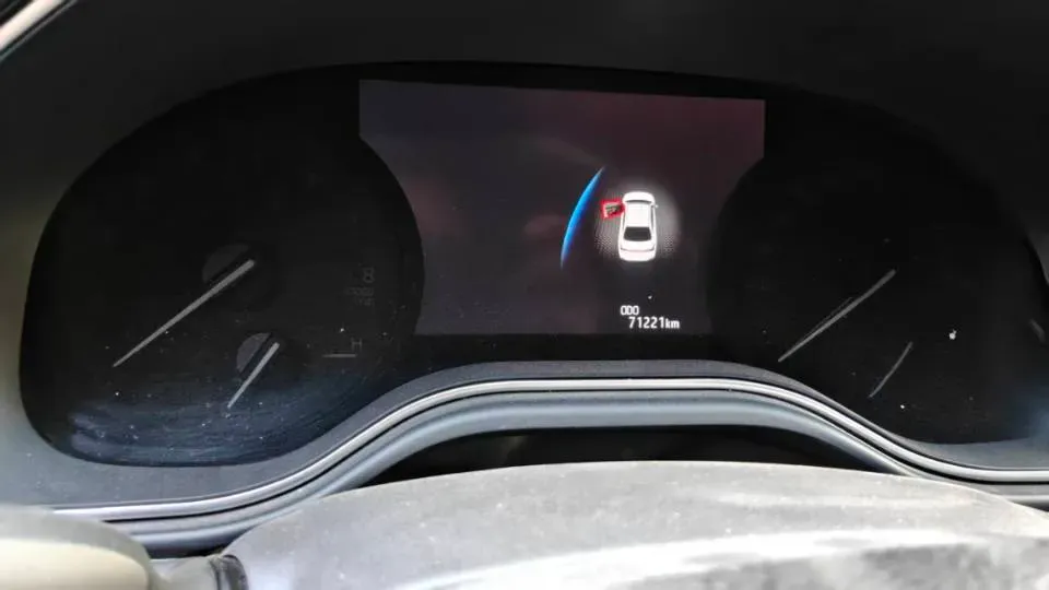 2019 Toyota Camry 2.5L 209HP L4 8AT,autocango,china used car exporter,china ev exporter,chinese used car exporter,chinese used ev exporter