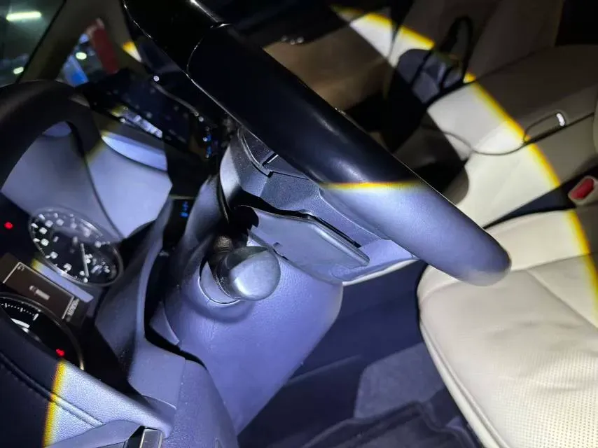 2021 Toyota Alphard 2.5L 117HP L4 E-CVT Hybrid,autocango,china used car exporter,china ev exporter,chinese used car exporter,chinese used ev exporter