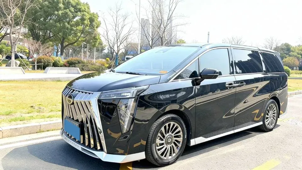 2025 GAC Trumpchi M8 2.0T 190HP L4 2DHT Hybrid,autocango,china used car exporter,china ev exporter,chinese used car exporter,chinese used ev exporter