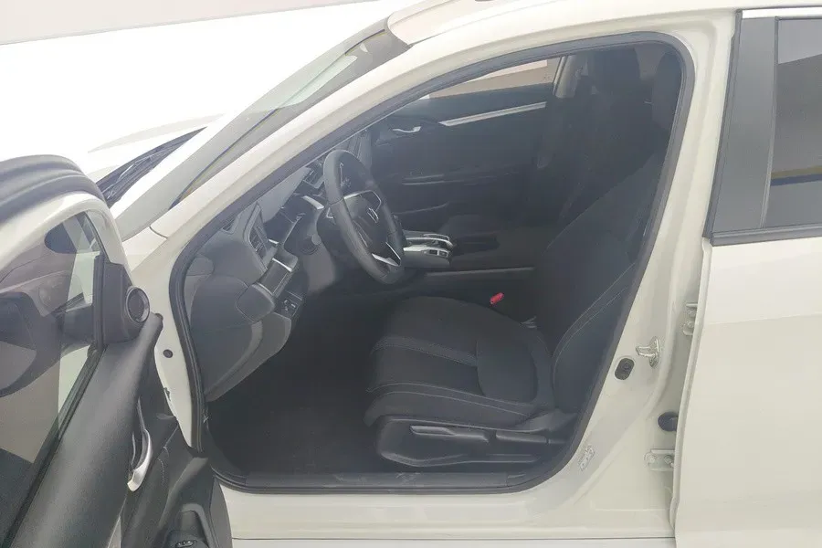 2019 Honda Civic 1.5T 177HP L4 CVT,autocango,china used car exporter,china ev exporter,chinese used car exporter,chinese used ev exporter