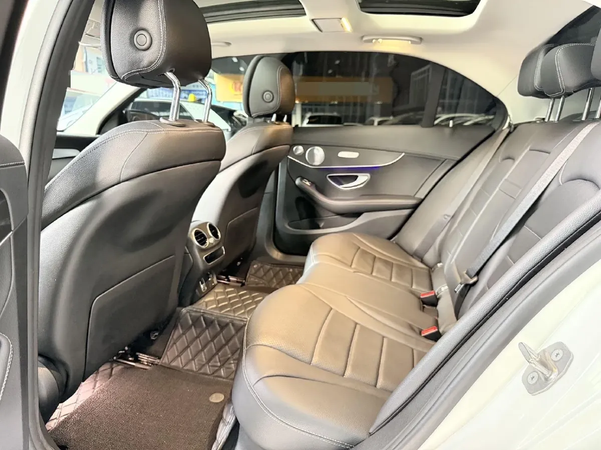 2021 Mercedes-Benz C Class 1.5T 184HP L4 9AT,autocango,china used car exporter,china ev exporter,chinese used car exporter,chinese used ev exporter