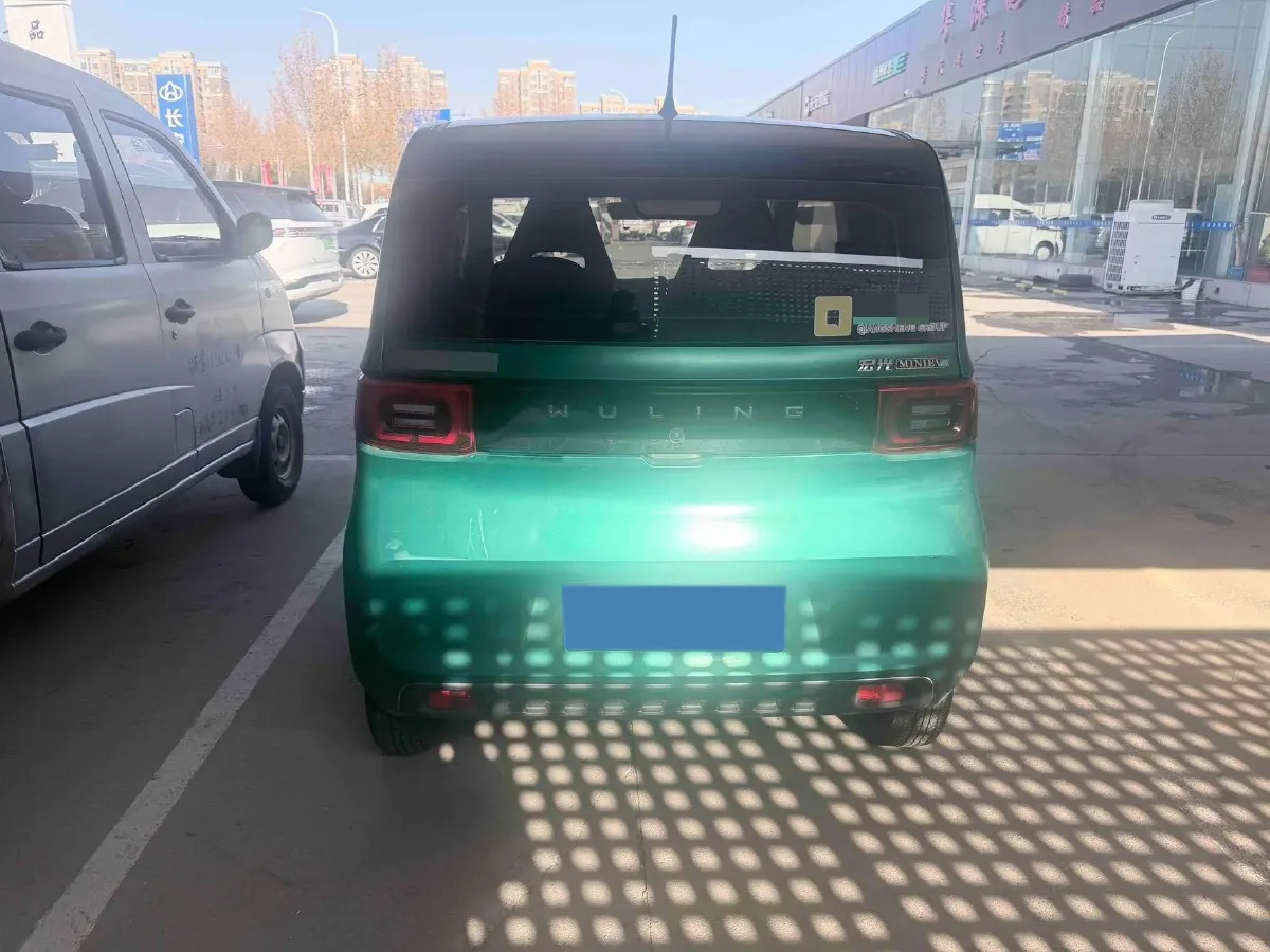 2021 WuLing HongGuang MINI EV BEV 13.8KWH,autocango,china used car exporter,china ev exporter,chinese used car exporter,chinese used ev exporter