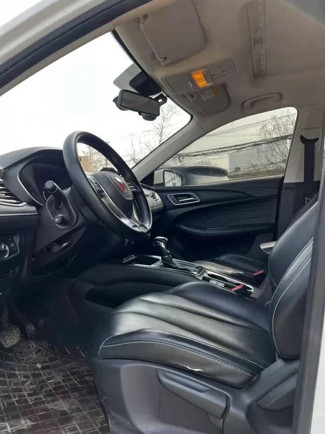 2019 Roewe i5 1.5L 120HP L4 CVT,autocango,china used car exporter,china ev exporter,chinese used car exporter,chinese used ev exporter