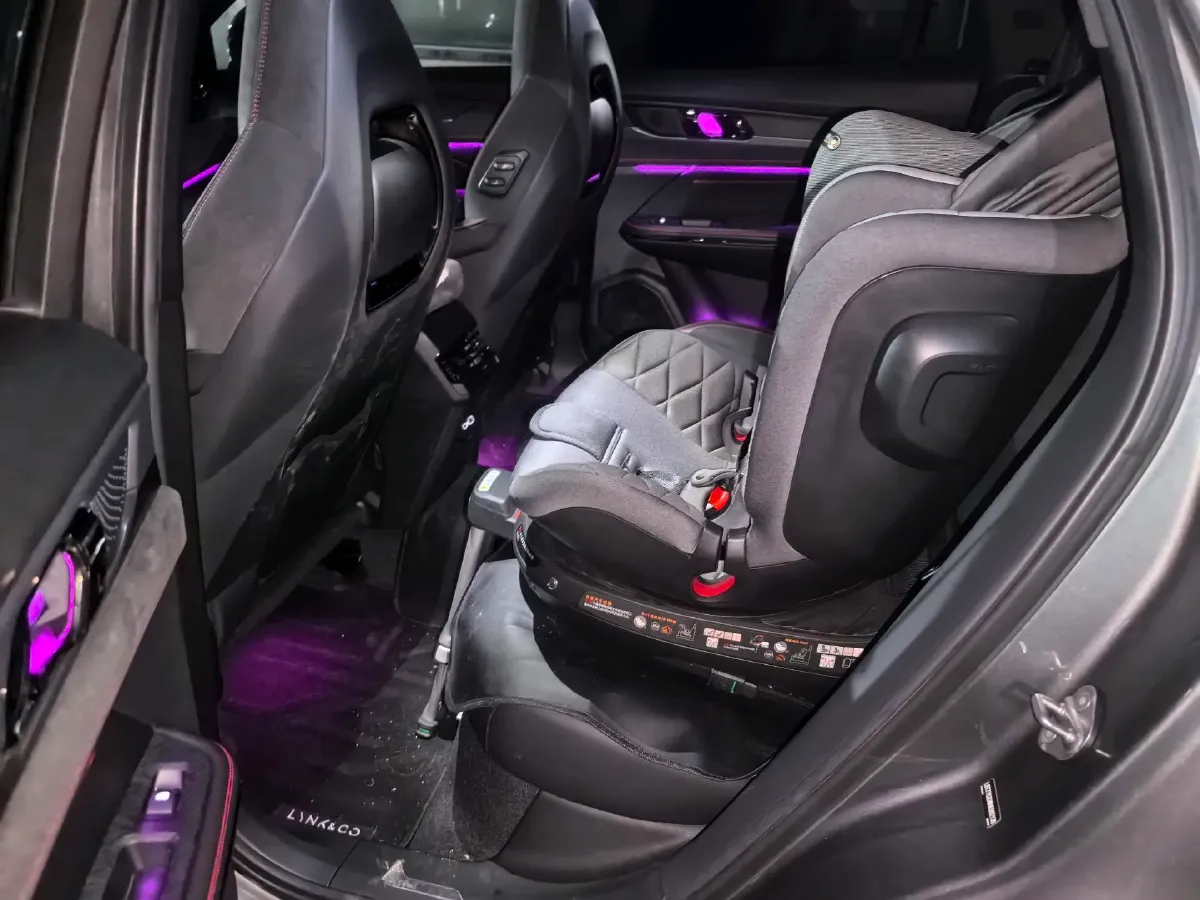 2022 LYNK&CO 05 2.0T 254HP L4 8AT,autocango,china used car exporter,china ev exporter,chinese used car exporter,chinese used ev exporter