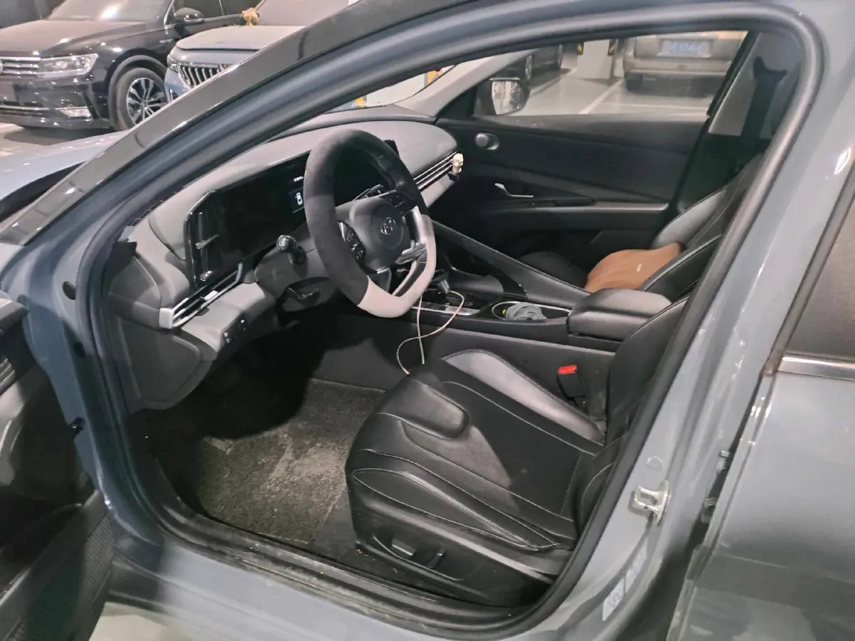 2021 Hyundai Elantra 1.5L 115HP L4 CVT,autocango,china used car exporter,china ev exporter,chinese used car exporter,chinese used ev exporter