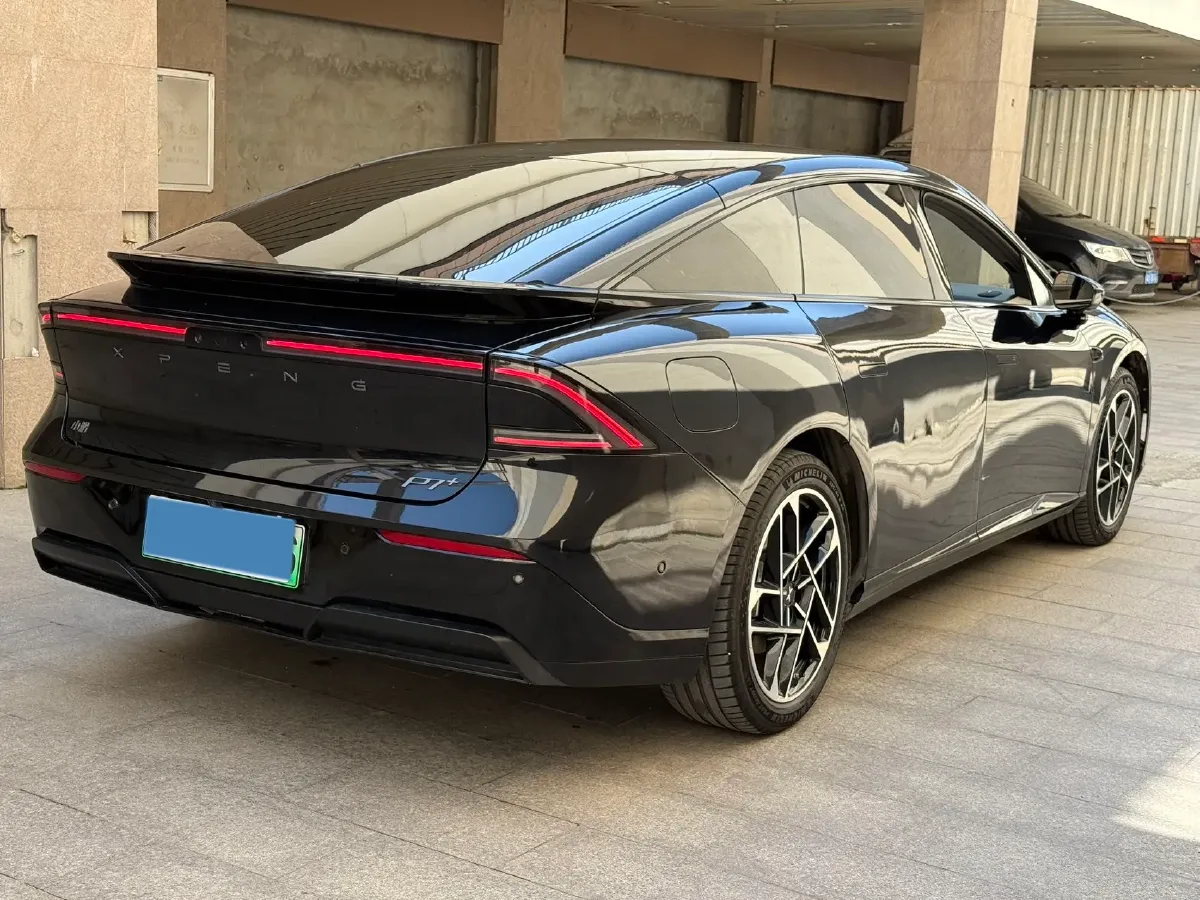 2024 Xpeng P7+ BEV 60.7KWH,autocango,china used car exporter,china ev exporter,chinese used car exporter,chinese used ev exporter