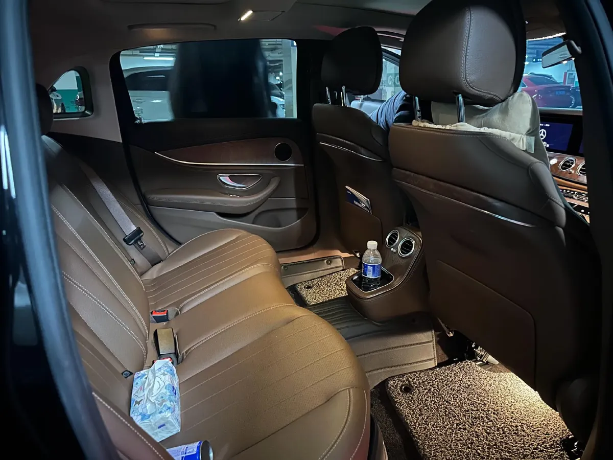 2023 Mercedes-Benz E Class 2.0T 258HP L4 9AT,autocango,china used car exporter,china ev exporter,chinese used car exporter,chinese used ev exporter