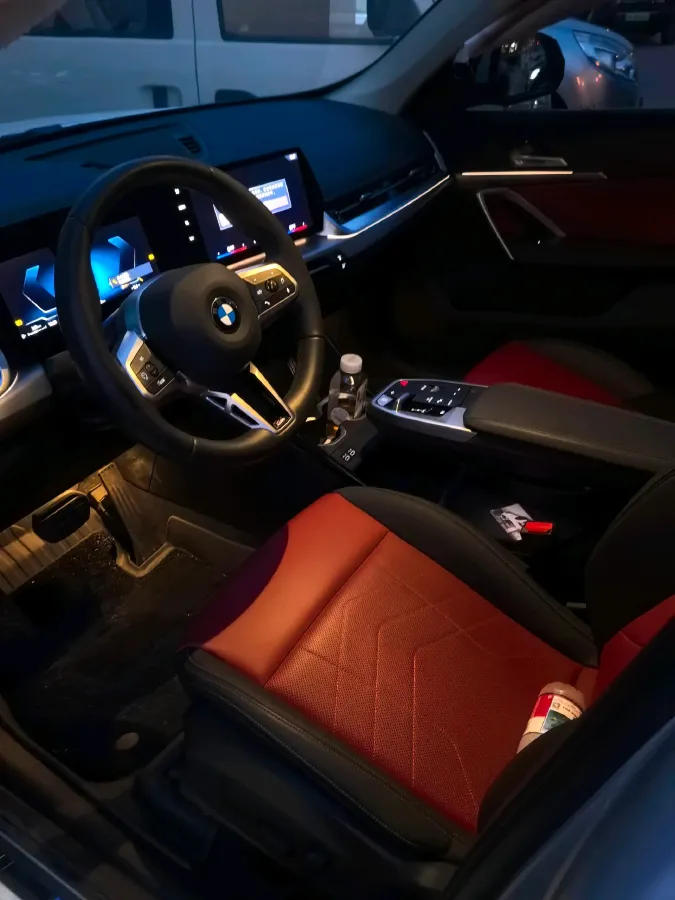 2024 BMW X1 2.0T 204HP L4 7DCT,autocango,china used car exporter,china ev exporter,chinese used car exporter,chinese used ev exporter