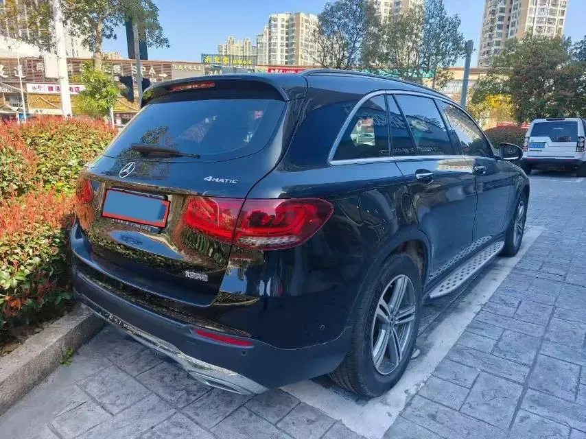 2021 Mercedes-Benz GLC Class 2.0T 197HP L4 9AT,autocango,china used car exporter,china ev exporter,chinese used car exporter,chinese used ev exporter
