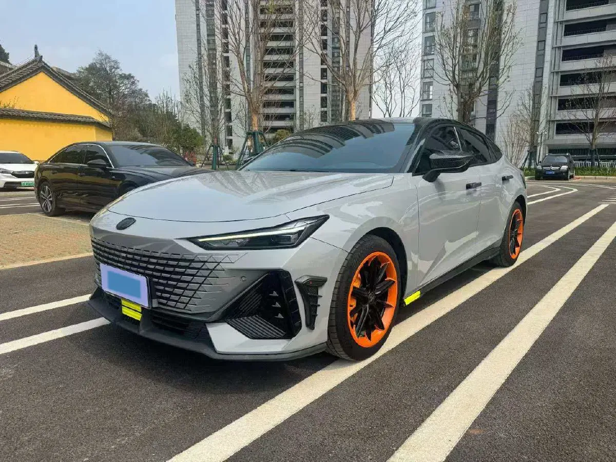 2022 ChangAn UNI-V 1.5T 188HP L4 7DCT,autocango,china used car exporter,china ev exporter,chinese used car exporter,chinese used ev exporter