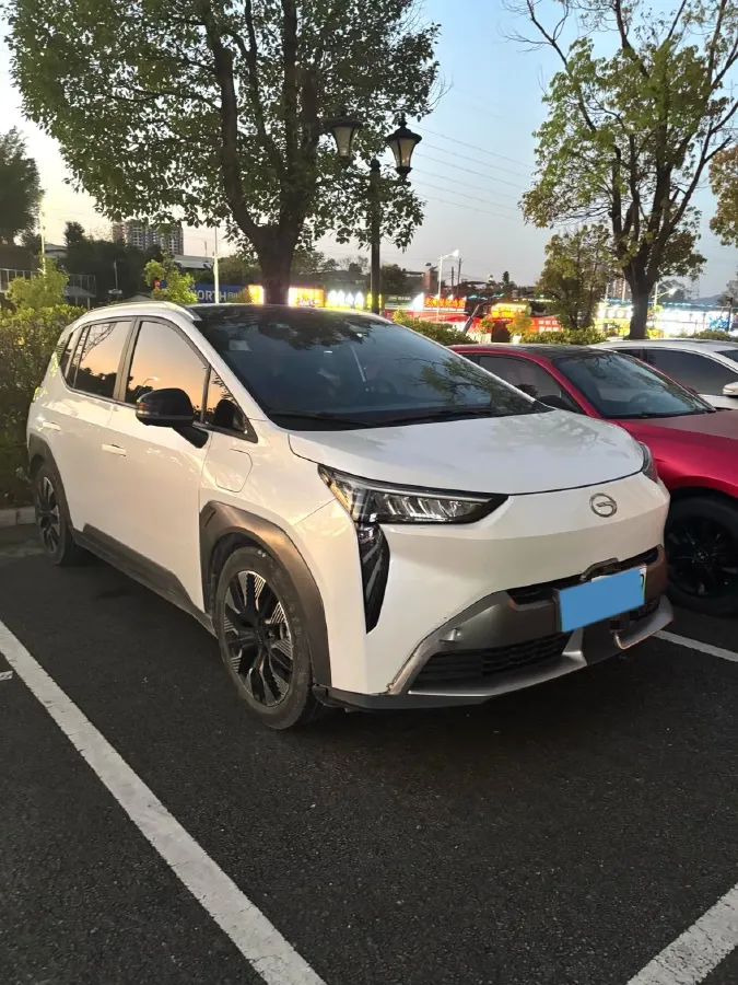 2022 Geely Okavango 1.8T 184HP L4 7DCT,autocango,china used car exporter,china ev exporter,chinese used car exporter,chinese used ev exporter