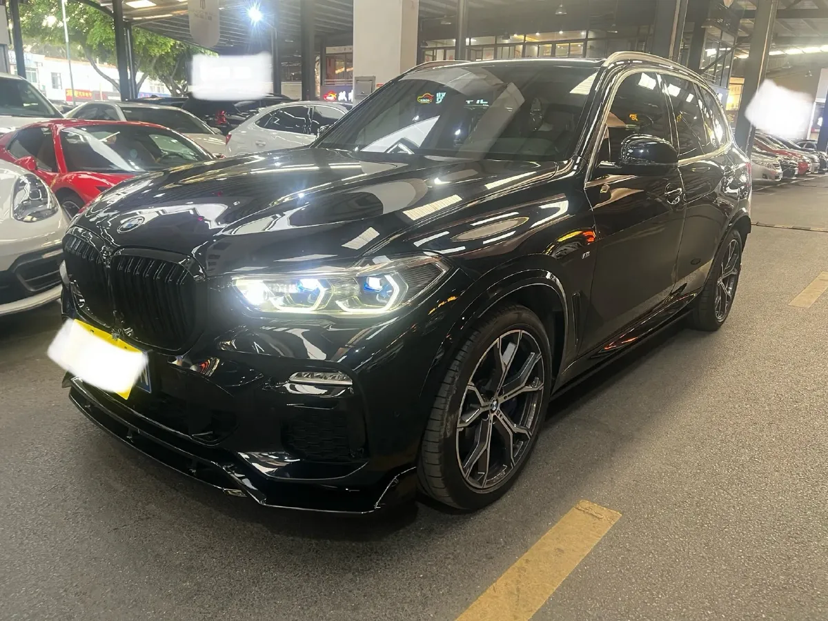 2020 BMW X5 3.0T 340HP L6 8AT,autocango,china used car exporter,china ev exporter,chinese used car exporter,chinese used ev exporter