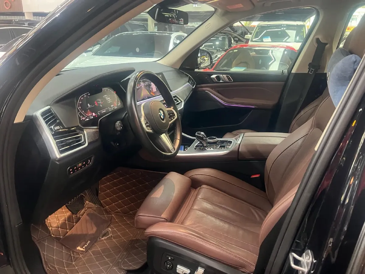 2020 BMW X5 3.0T 340HP L6 8AT,autocango,china used car exporter,china ev exporter,chinese used car exporter,chinese used ev exporter