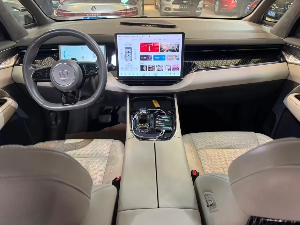 2022 Zeekr 009 BEV 116KWH,autocango,china used car exporter,china ev exporter,chinese used car exporter,chinese used ev exporter