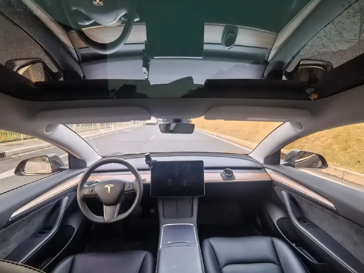 2022 Tesla Model 3 BEV 60KWH,autocango,china used car exporter,china ev exporter,chinese used car exporter,chinese used ev exporter