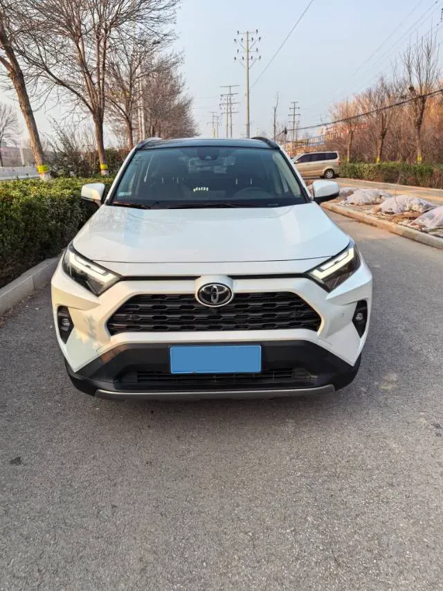 2023 Toyota RAV4 2.0L 171HP L4 CVT,autocango,china used car exporter,china ev exporter,chinese used car exporter,chinese used ev exporter