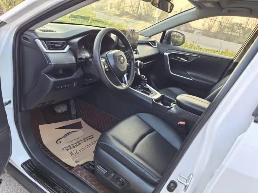 2023 Toyota RAV4 2.0L 171HP L4 CVT,autocango,china used car exporter,china ev exporter,chinese used car exporter,chinese used ev exporter