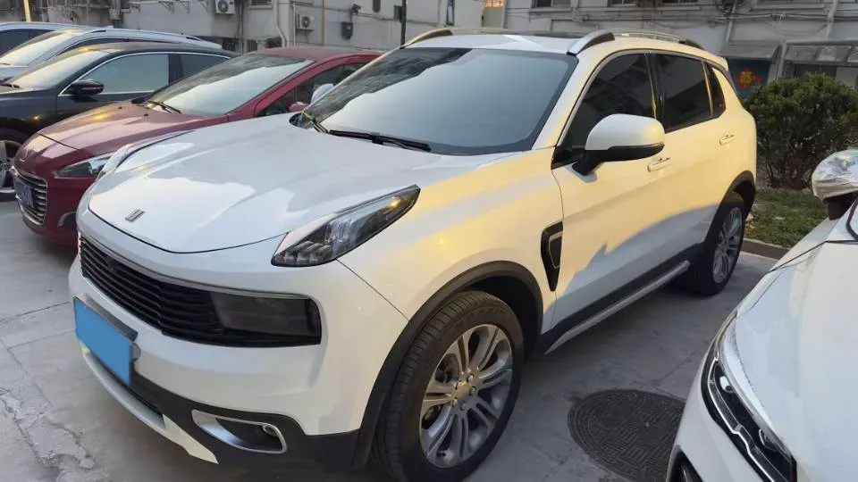 2019 LYNK&CO 01 2.0T 190HP L4 6AT,autocango,china used car exporter,china ev exporter,chinese used car exporter,chinese used ev exporter