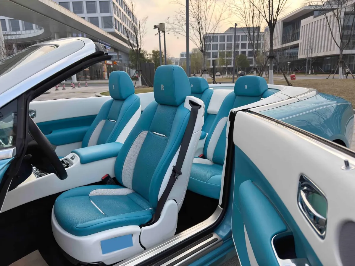 2018 Rolls-Royce Dawn 6.6T 571HP V12 8AT,autocango,china used car exporter,china ev exporter,chinese used car exporter,chinese used ev exporter