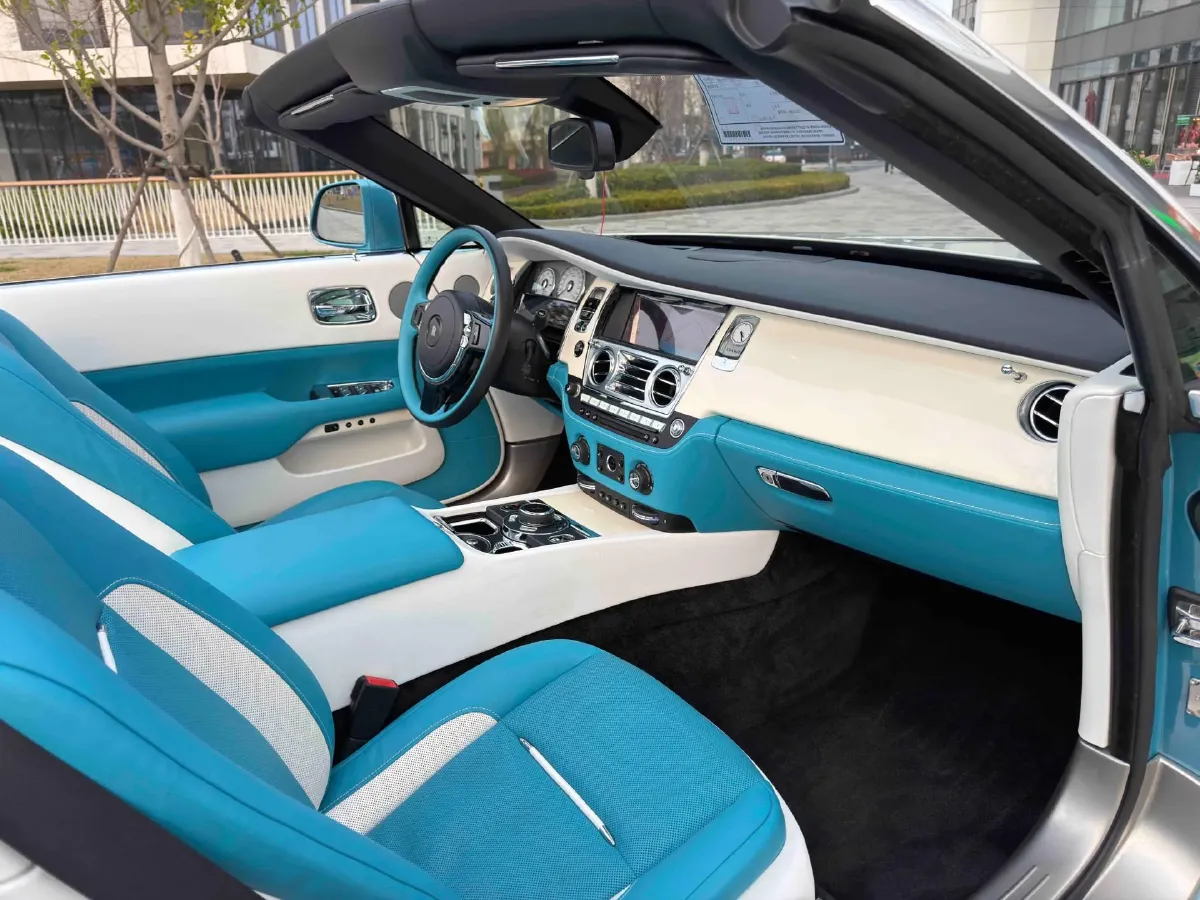 2018 Rolls-Royce Dawn 6.6T 571HP V12 8AT,autocango,china used car exporter,china ev exporter,chinese used car exporter,chinese used ev exporter