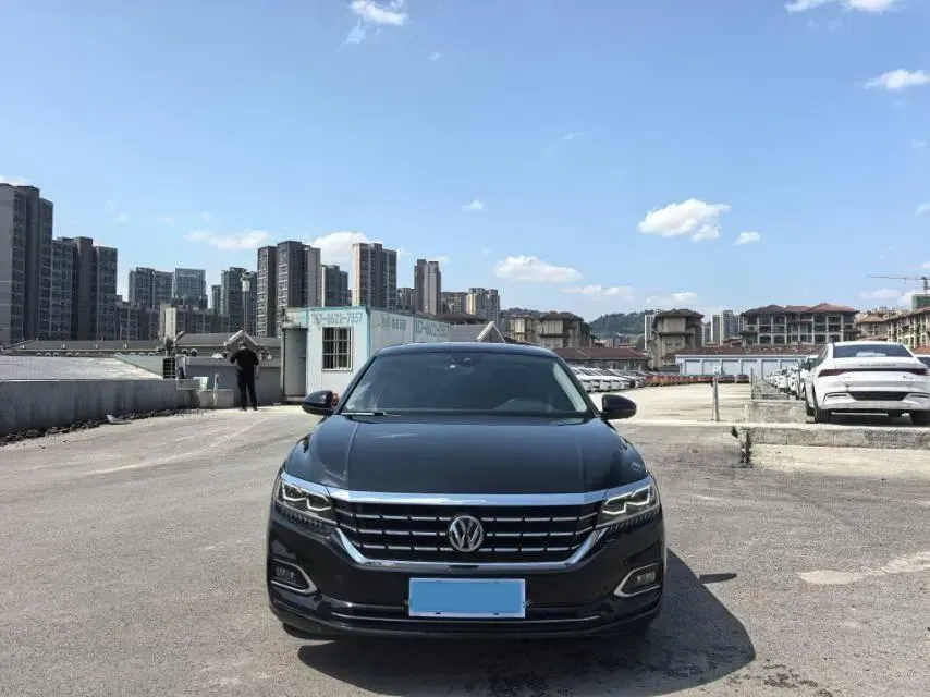 2019 Volvo V40 1.5T 152HP L4 6AT,autocango,china used car exporter,china ev exporter,chinese used car exporter,chinese used ev exporter