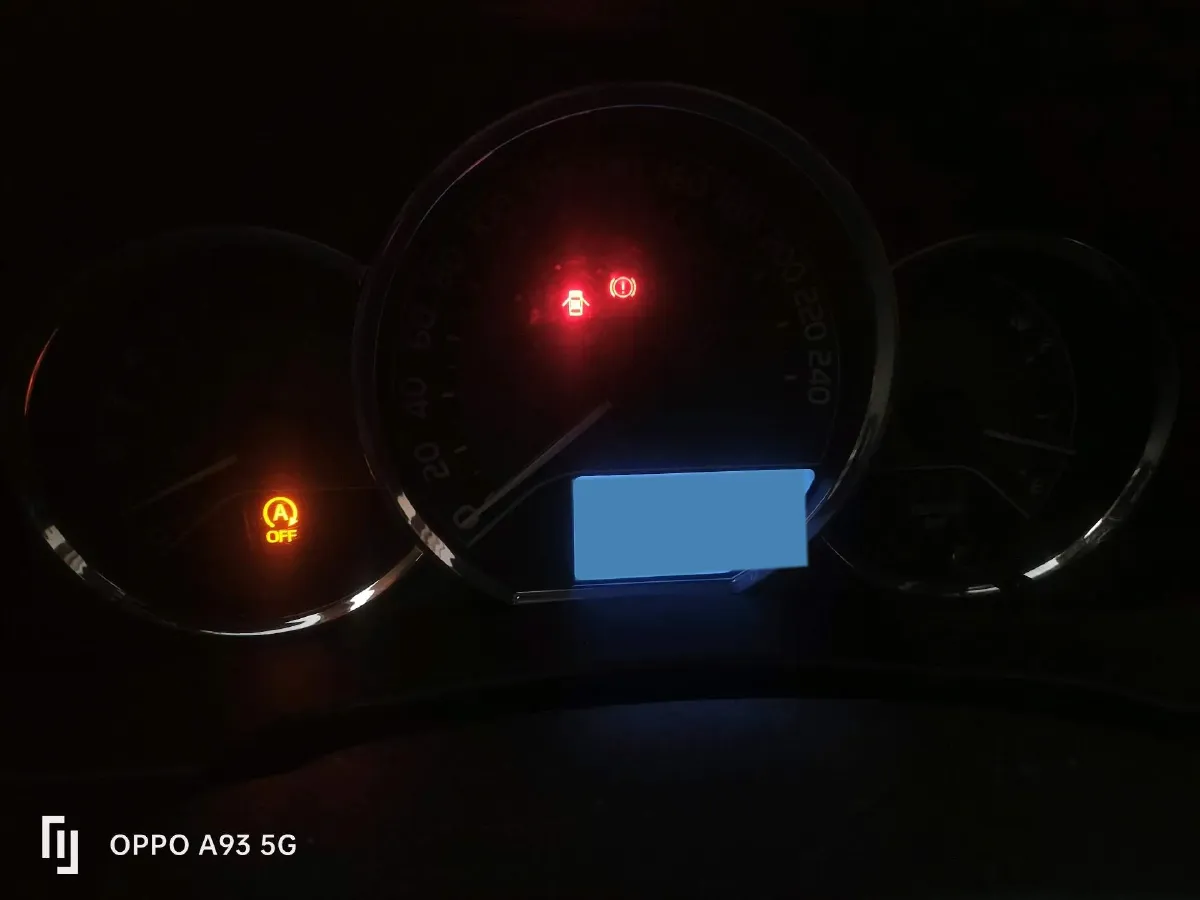 2017 Toyota Corolla 1.2T 116HP L4 6MT,autocango,china used car exporter,china ev exporter,chinese used car exporter,chinese used ev exporter