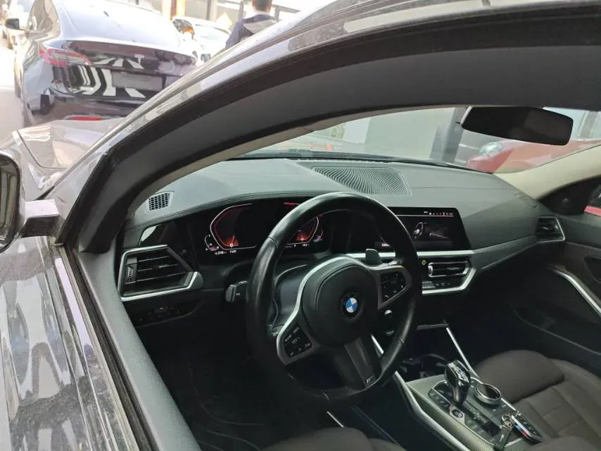 2020 BMW 3 Series 2.0T 184HP L4 8AT,autocango,china used car exporter,china ev exporter,chinese used car exporter,chinese used ev exporter