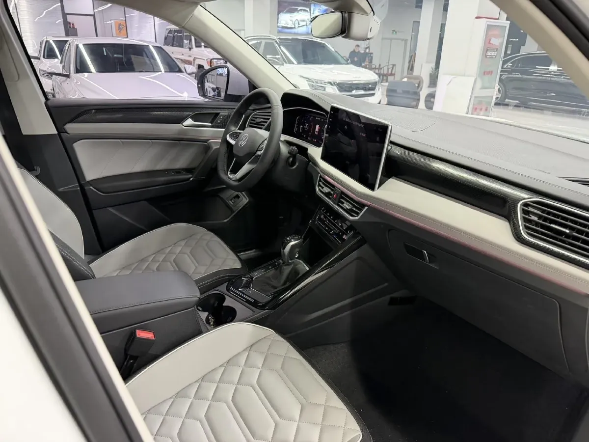 2023 Volkswagen Tayron 1.4T 150HP L4 7DCT,autocango,china used car exporter,china ev exporter,chinese used car exporter,chinese used ev exporter