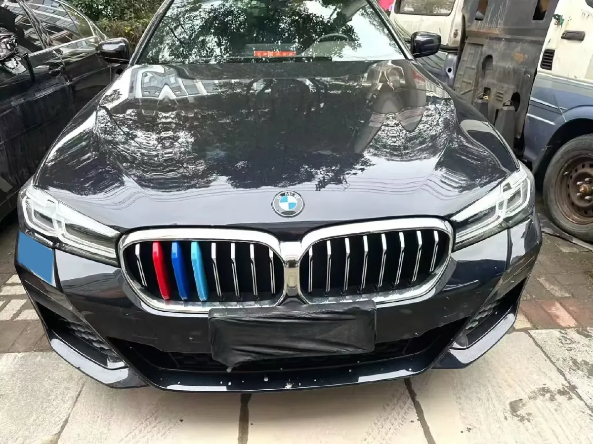 2022 BMW 5 Series 2.0T 184HP L4 8AT,autocango,china used car exporter,china ev exporter,chinese used car exporter,chinese used ev exporter