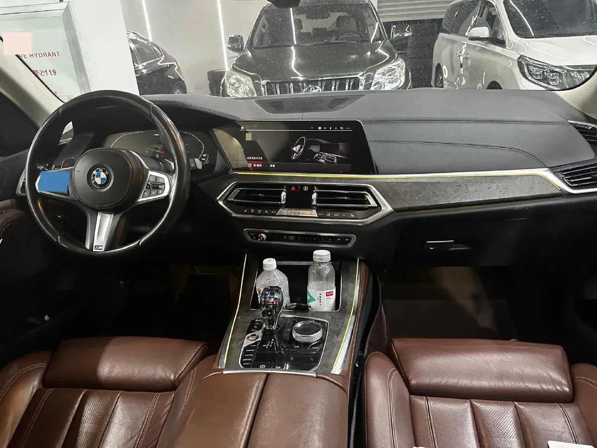 2019 BMW X5 3.0T 340HP L6 8AT,autocango,china used car exporter,china ev exporter,chinese used car exporter,chinese used ev exporter