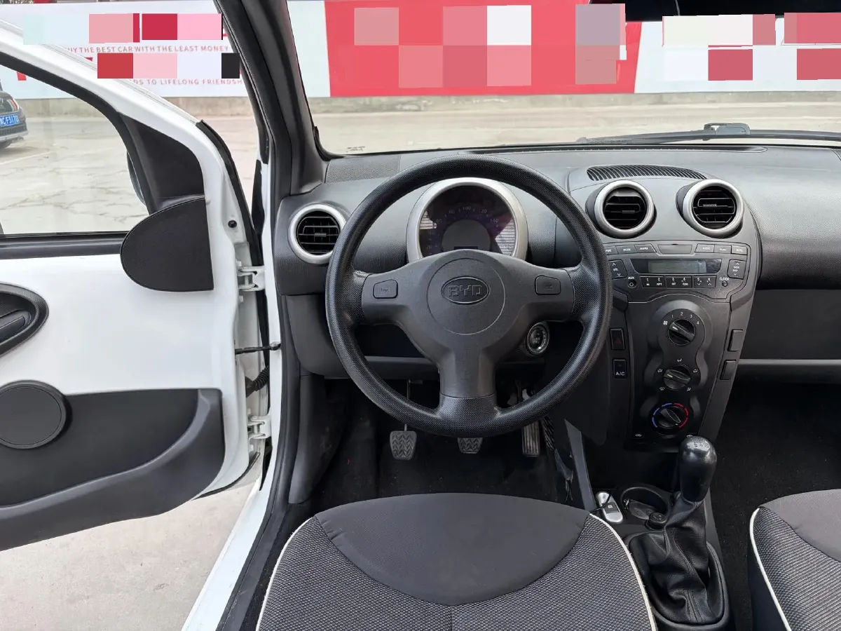 2015 BYD F0 1.0L 68HP L3 5MT,autocango,china used car exporter,china ev exporter,chinese used car exporter,chinese used ev exporter