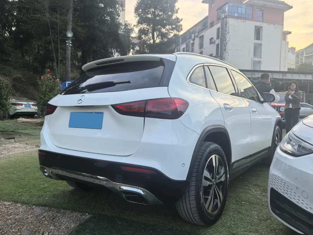 2020 Mercedes-Benz GLA Class 1.3T 163HP L4 7DCT,autocango,china used car exporter,china ev exporter,chinese used car exporter,chinese used ev exporter