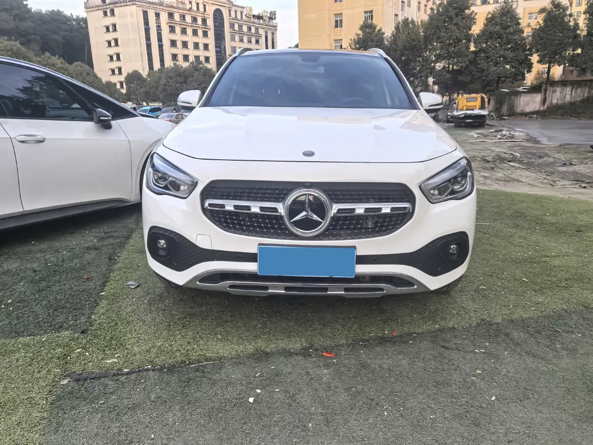 2020 Mercedes-Benz GLA Class 1.3T 163HP L4 7DCT,autocango,china used car exporter,china ev exporter,chinese used car exporter,chinese used ev exporter