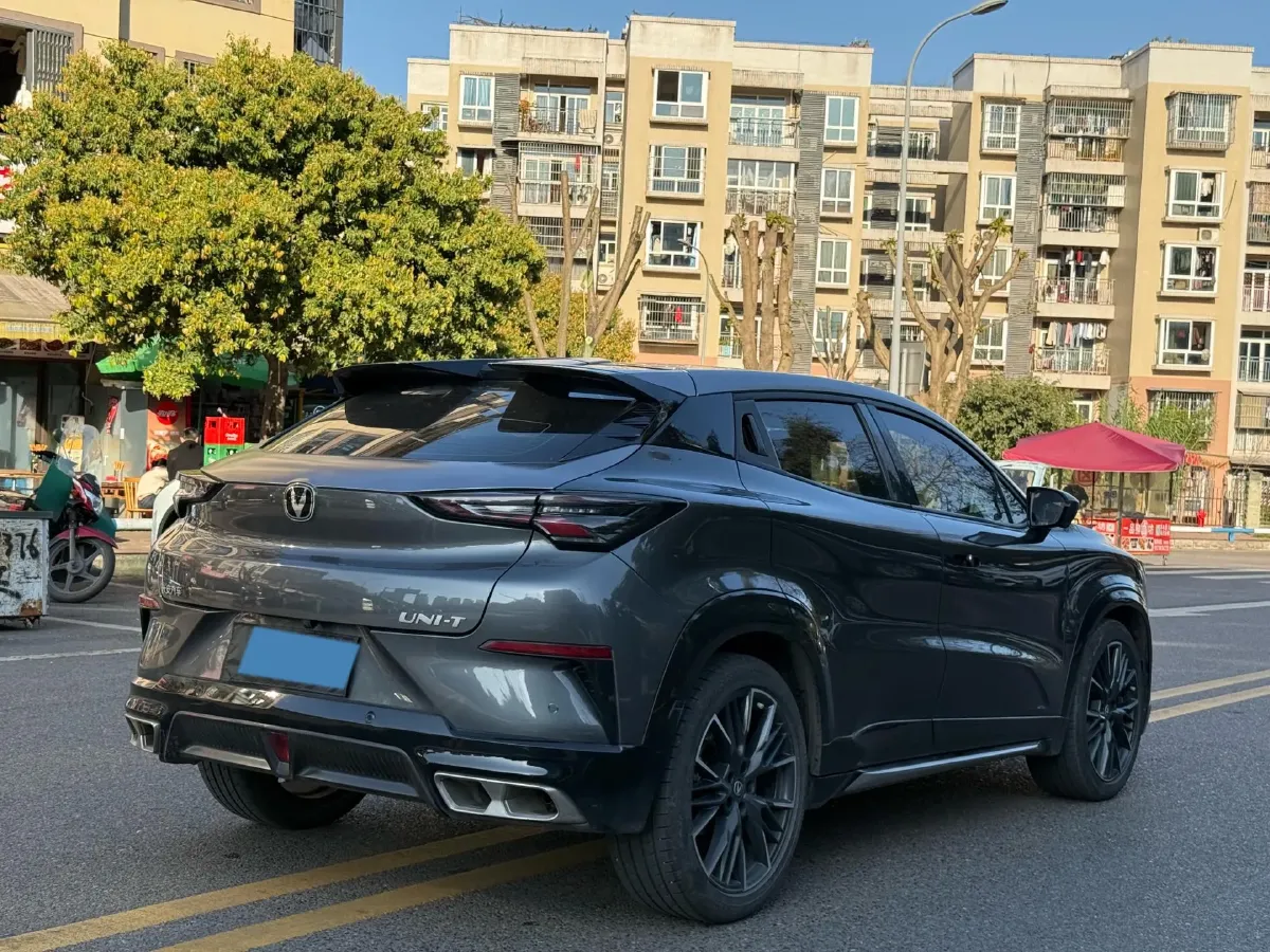 2023 ChangAn UNI-T 1.5T 188HP L4 7DCT,autocango,china used car exporter,china ev exporter,chinese used car exporter,chinese used ev exporter