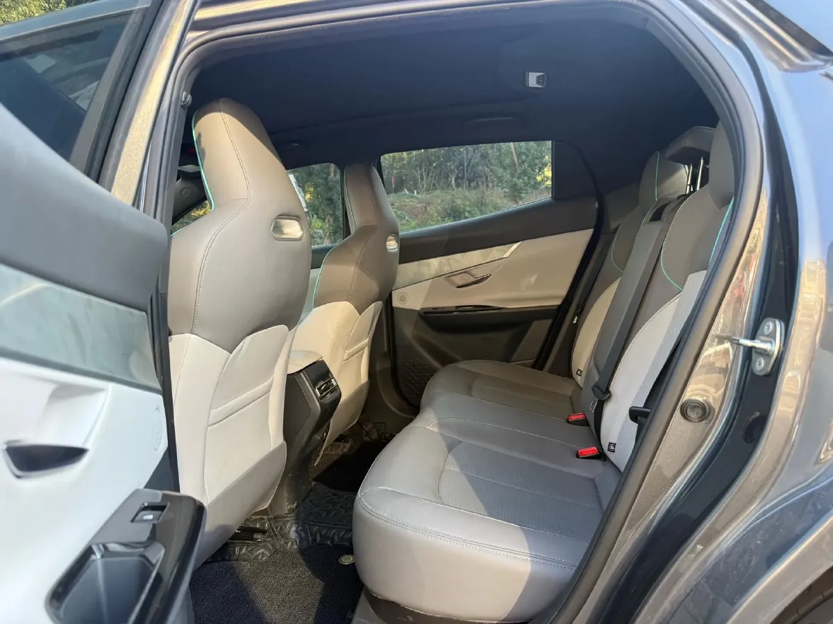 2023 ChangAn UNI-T 1.5T 188HP L4 7DCT,autocango,china used car exporter,china ev exporter,chinese used car exporter,chinese used ev exporter